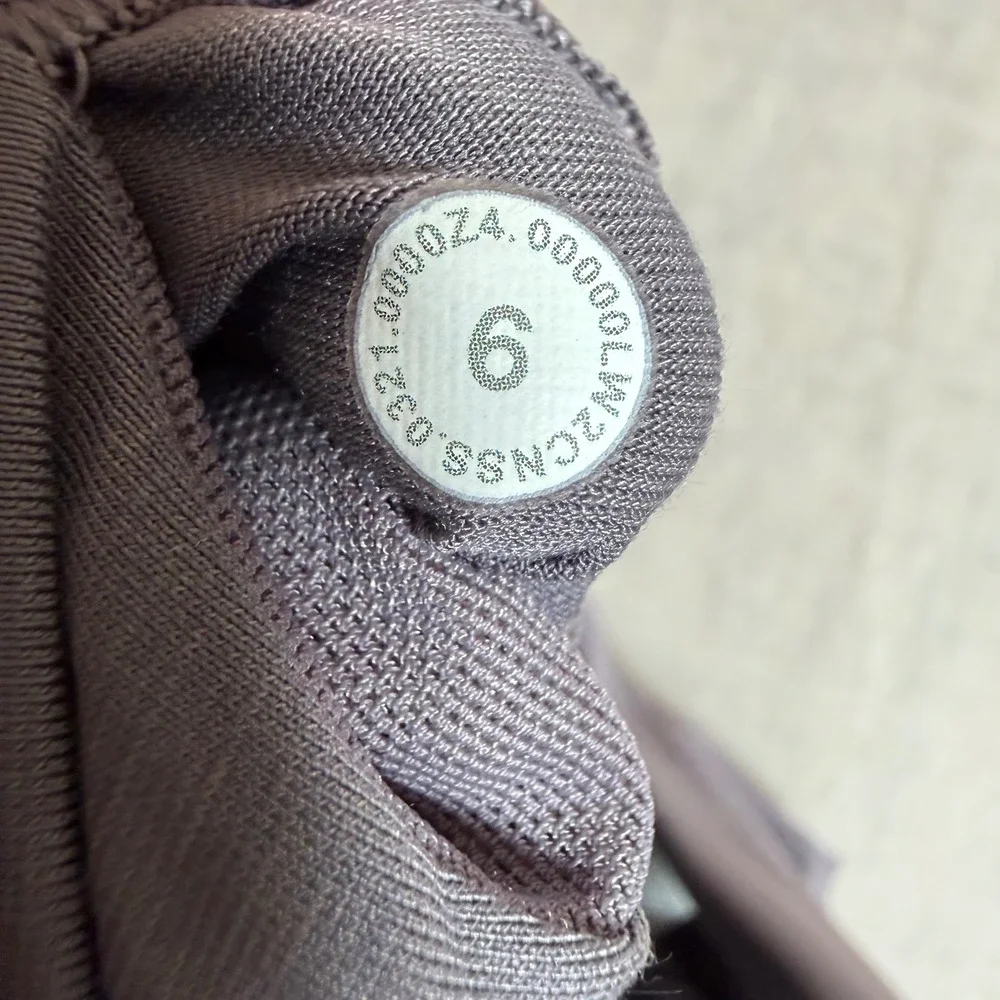 Lululemon Wunder Train Sports Bra Women‎ 6 Medium Support, C/D Cup Longline